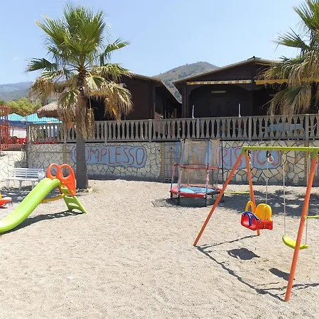 Villaggio La Bussola ホリデーパーク