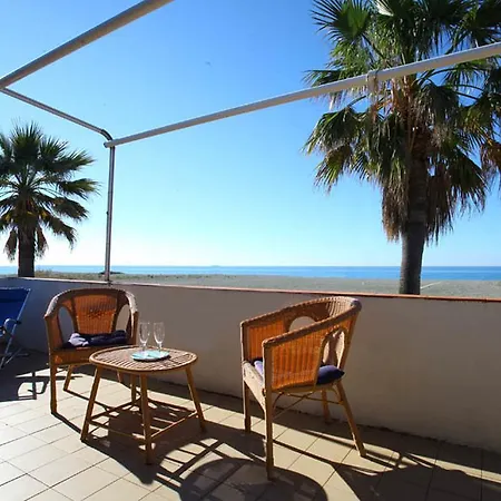 Villaggio La Bussola Holiday park Paola