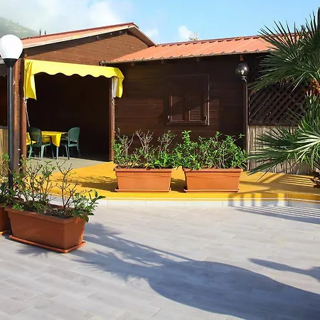 Villaggio La Bussola 3*