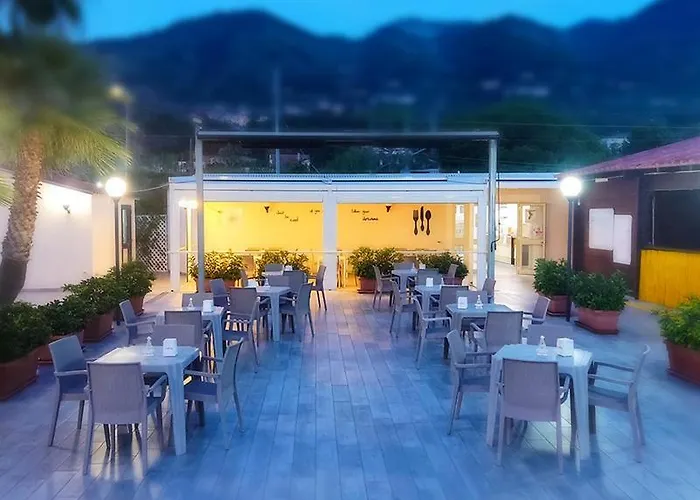 홀리데이파크 Villaggio La Bussola