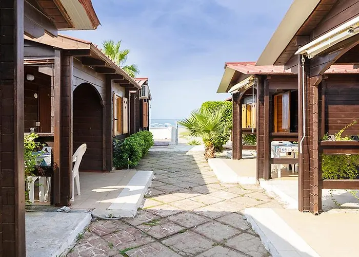 Villaggio La Bussola 홀리데이파크 파올라