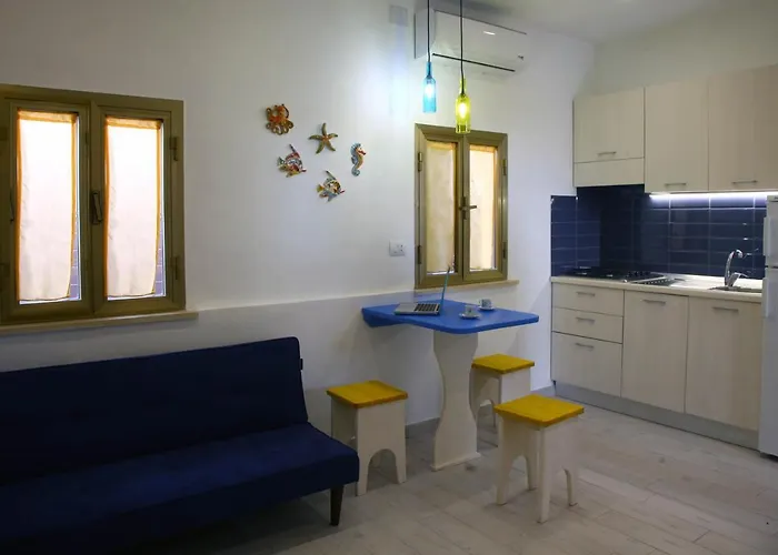 Villaggio La Bussola 홀리데이파크 3*